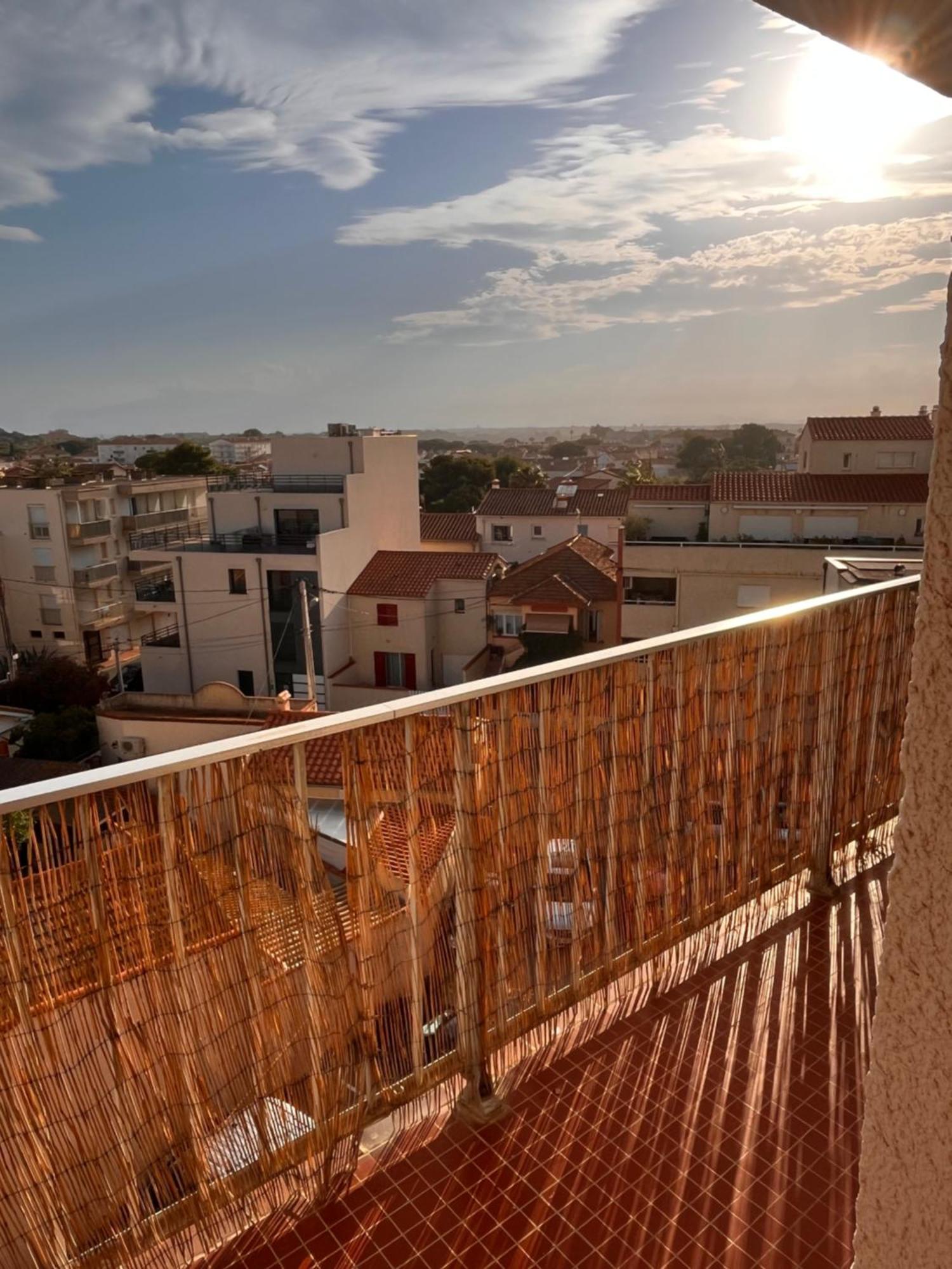 Studio Cote Plage Tout Equipe Vue Sur Le Canigou Canet-en-Roussillon Extérieur photo